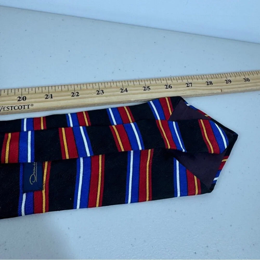 VTG Oscar de la Renta Striped Black Tie with Red and Blue Accents Textured